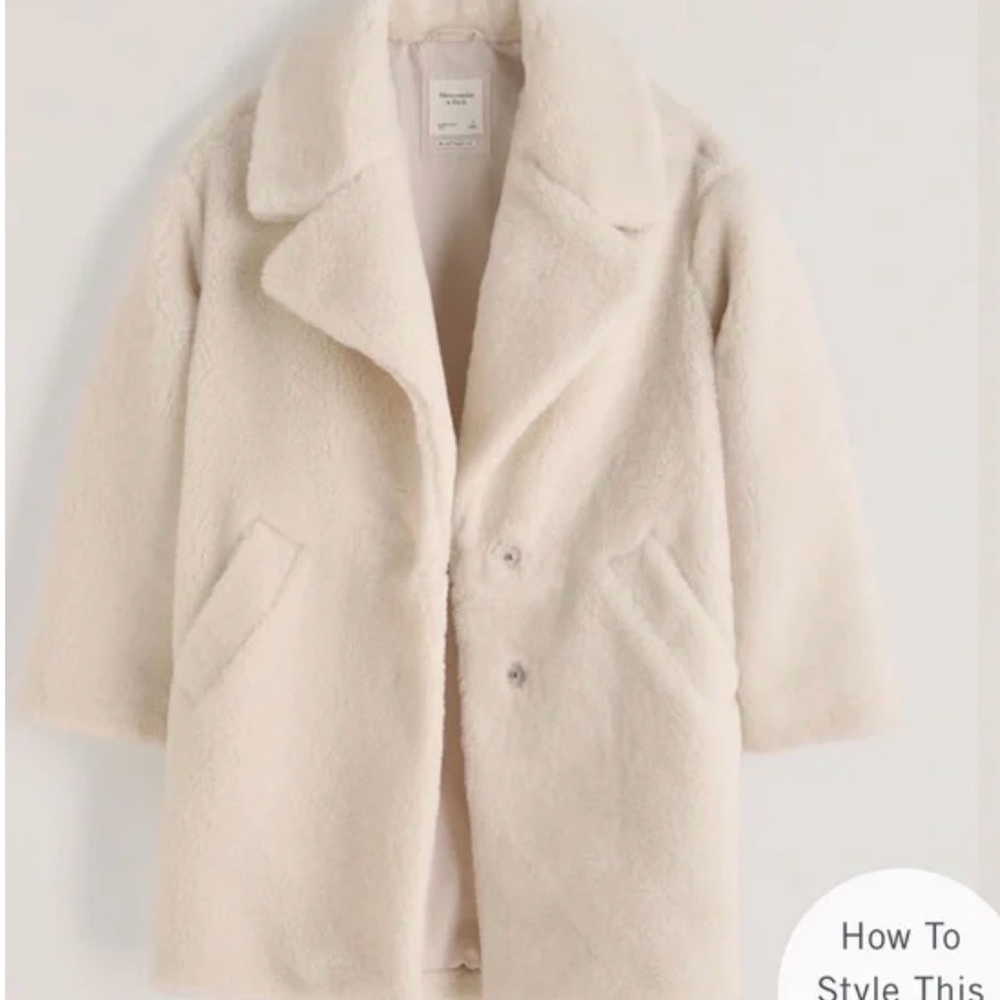 Women's Cream Teddy Coat ABERCROMBIE Size SM